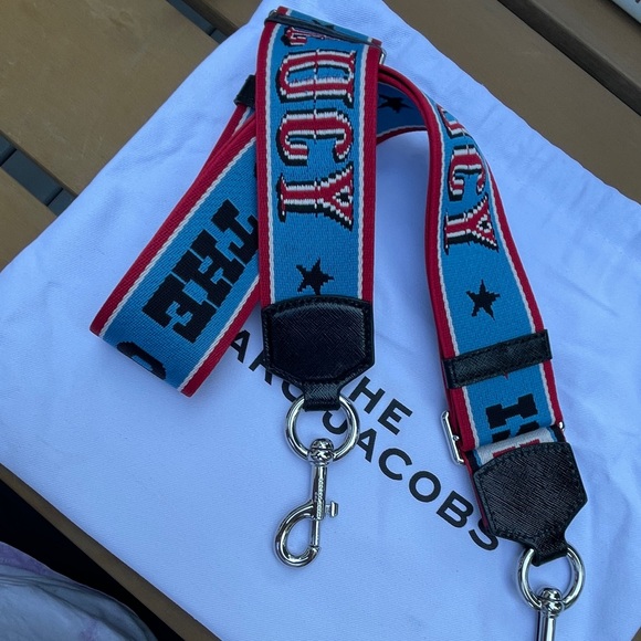 Marc Jacobs snapshot (peanut lucy) - Picture 11 of 16